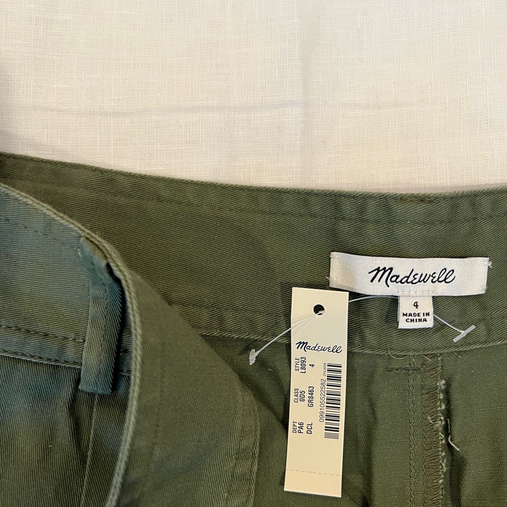 NWT Madewell Pleated Shorts In Dried Clover Size 4 - Picture 6 of 7